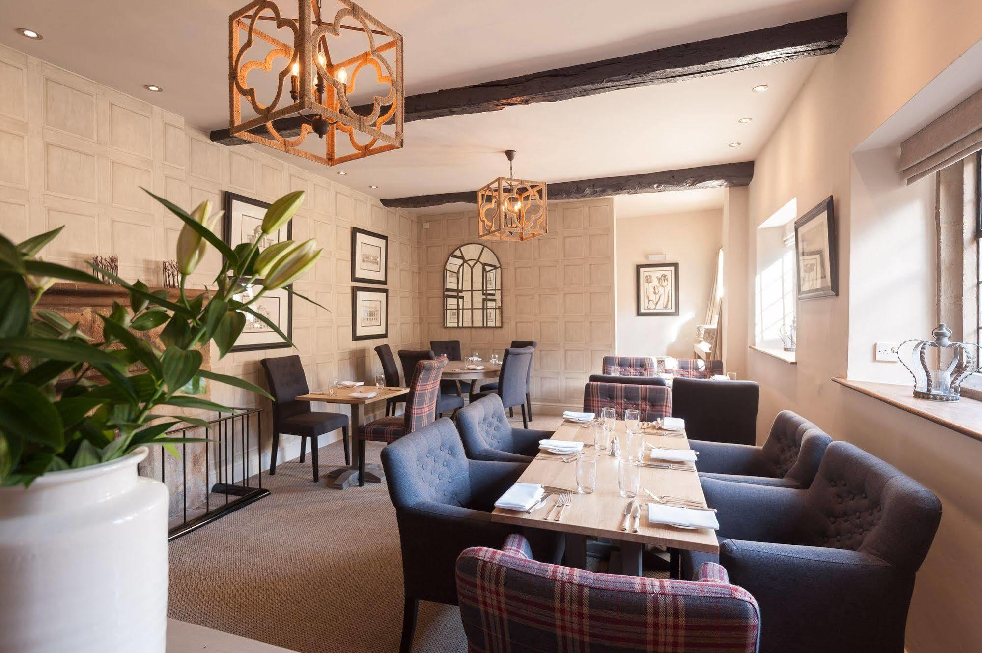 The Crown Hotell Shipton under Wychwood Exteriör bild